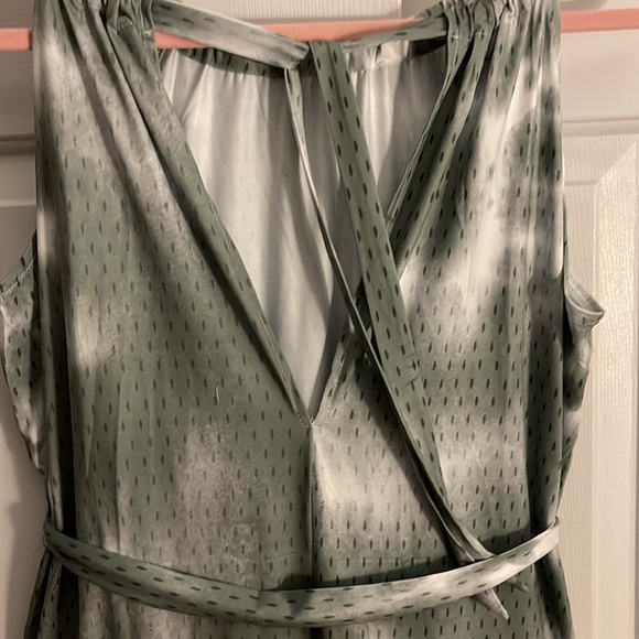Cocoimo Tie Dye Maxi Dress fixed shoulder straps and tie belt at waist Green - Picture 14 of 16